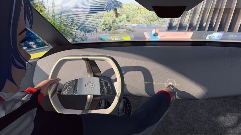 Η BMW συμπράττει ψηφιακά με την Tata Tech