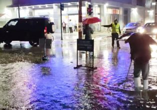 Η κακοκαιρία χτυπάει την Καρδίτσα: «Ποτάμια» οι δρόμοι – Στα 100 χιλιοστά το ύψος βροχής