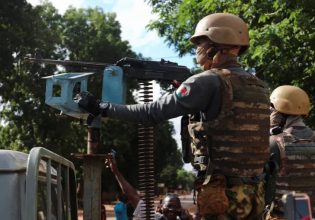 Μπουρκίνα Φάσο: Απορρίπτει τις «αβάσιμες κατηγορίες» της HRW για σφαγή αμάχων από τον στρατό