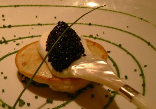 Νέα Υόρκη: Νέα χλιδάτα εστιατόρια την ώρα που οι φτωχοί τρώνε δημητριακά