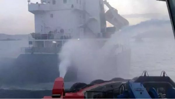 Τουρκία: Ξανάρχισε η θαλάσσια κυκλοφορία στα Στενά των Δαρδανελίων μετά την πυρκαγιά σε διερχόμενο πλοίο