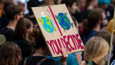 Κλιματική αλλαγή: Κραυγές αγωνίας από τα θύματά της – «Τα παιδιά μας δεν θα επιβιώσουν»
