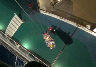 Super Puma: Καρέ καρέ νυχτερινή επιχείρηση σε κρουαζιερόπλοιο – Πλάνα που κόβουν την ανάσα