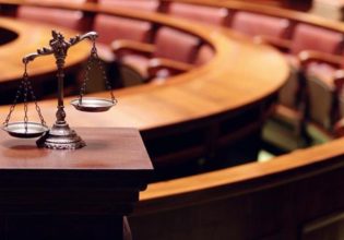 Άνοιξαν οι κάλπες στον ΔΣΑ – Ψηφίζουν 24.300 δικηγόροι για τον νέο Δικαστικό Χάρτη