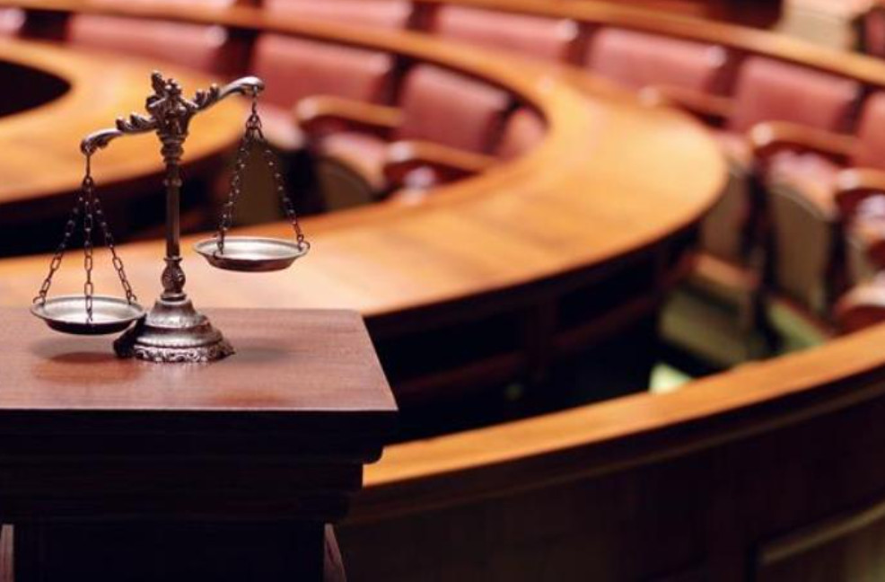 Άνοιξαν οι κάλπες στον ΔΣΑ - Ψηφίζουν 24.300 δικηγόροι για τον νέο Δικαστικό Χάρτη