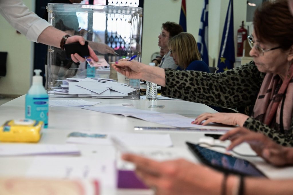 Φωνές σε ΣΥΡΙΖΑ και ΠΑΣΟΚ για προοδευτικό μέτωπο – Οι έδρες των «Σπαρτιατών» αλλάζουν το πολιτικό σκηνικό;