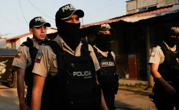 Ισημερινός: 7 νεκροί σε επίθεση ενόπλων – 2 ανήλικοι ανάμεσα στα θύματα