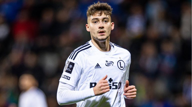 Αυτός έκανε άνω – κάτω την Άστον Βίλα