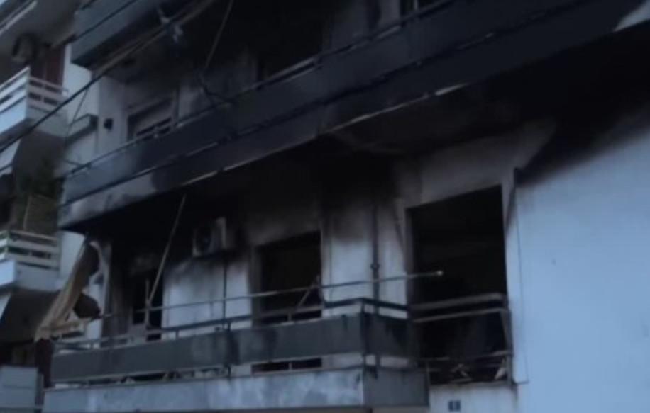 Παρ' ολίγον τραγωδία σε διαμέρισμα στη Ριζούπολη - Αναζητείται ένοικος που είχε απειλήσει ότι θα έβαζε φωτιά