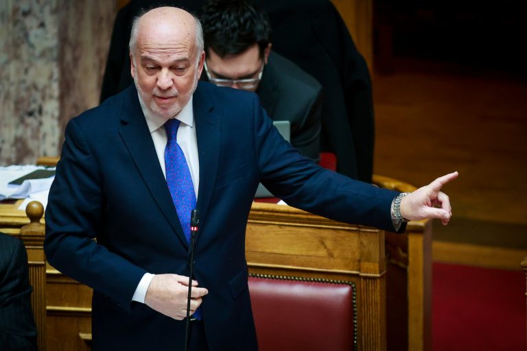 Δηλώσεις Φλωρίδη για το «πειραγμένο» υλικό για τα Τέμπη – «Αποδέχεται την ύπαρξη της μονταζιέρας» λέει ο ΣΥΡΙΖΑ