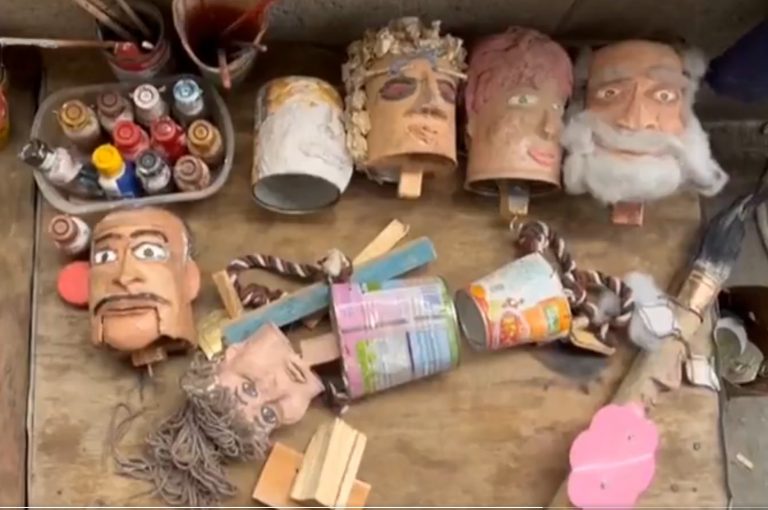 Γάζα: Παλαιστίνιος καλλιτέχνης, μετατρέπει τα ερείπια του πολέμου σε παιχνίδια