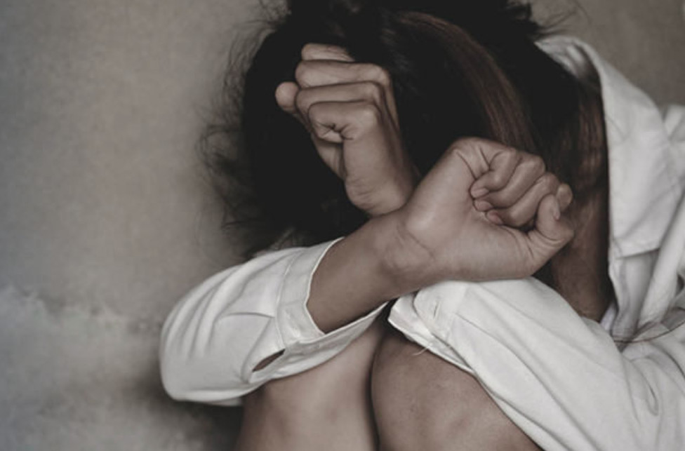 Μάστιγα η ενδοοικογενειακή βία - Πάνω από 350 περιστατικά μέσα σε τρεις μέρες