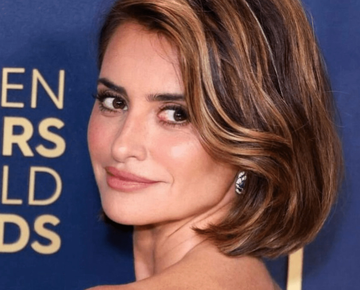 Penélope Cruz: Έγινε 50 χρονών και αυτά είναι τα μυστικά ομορφιάς της