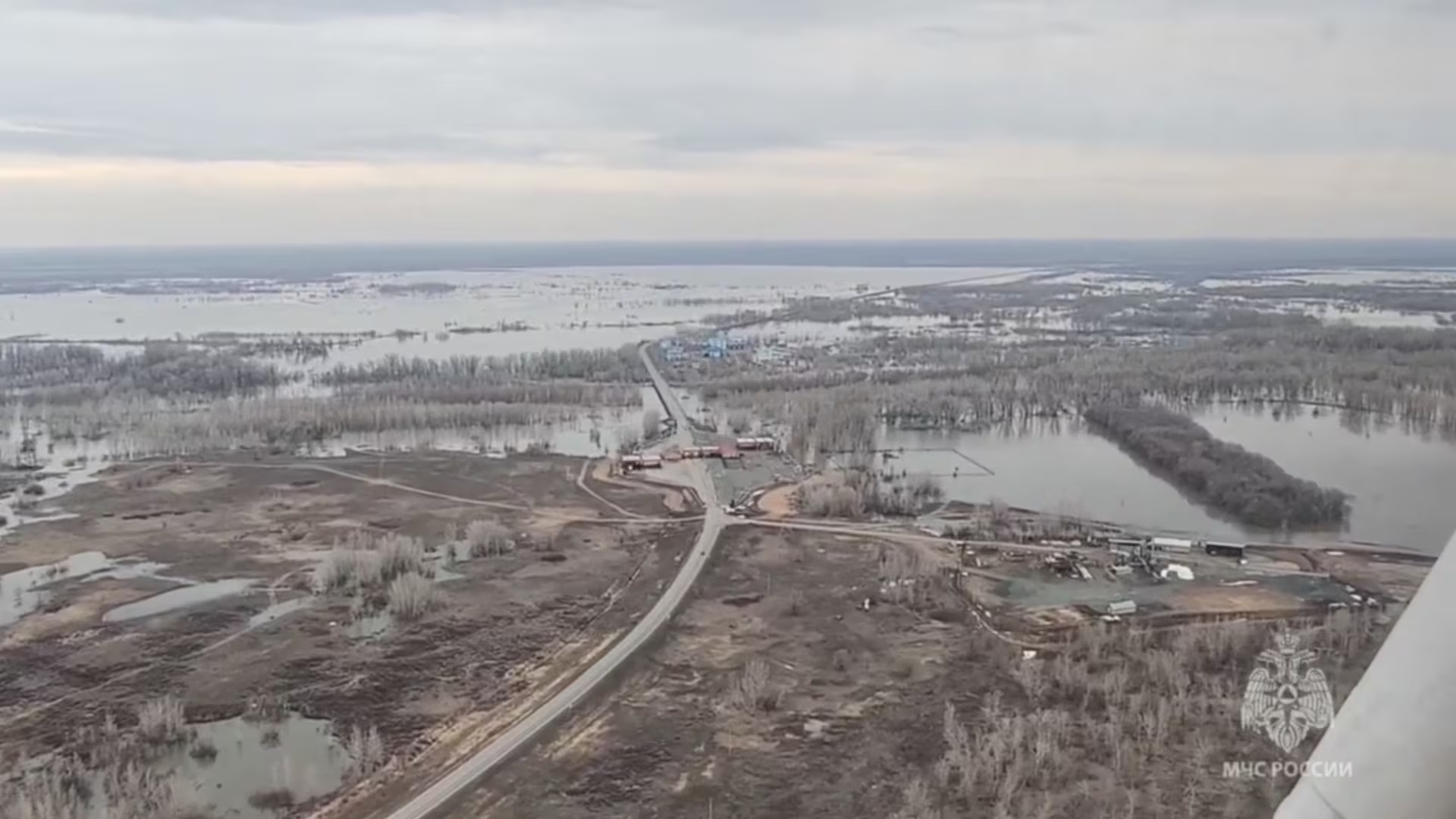 Πλημμύρες στη Ρωσία: Πάνω από 7.000 άνθρωποι απομακρύνθηκαν από τα σπίτια τους