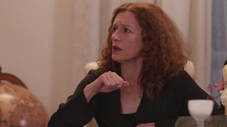 Καταιγιστικές εξελίξεις στη Γη της ελιάς – Ανησυχία για τη ζωή του Φίλιππου