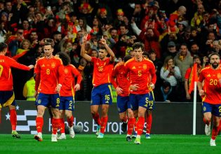 Σε κίνδυνο οι ισπανικοί σύλλογοι και η Φούρια Ρόχα λόγω της κυβερνητικής κηδεμονίας στην ομοσπονδία