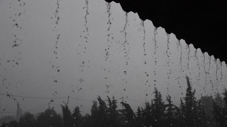 Συναγερμός στην Πολιτική Προστασία για την κακοκαιρία εξπρές – Αύριο οι αποφάσεις για έκτακτα μέτρα