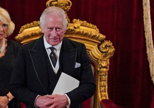 Βασιλιάς Κάρολος: Αναζητά προσωπικό για το κάστρο Μπαλμόραλ