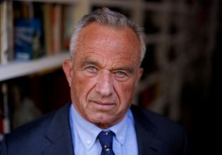 H «κατάρα» του τρίτου υποψηφίου για τους Δημοκρατικούς ακούει στο όνομα Κένεντι