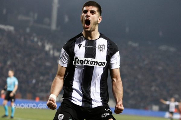 Η ανάρτηση της UEFA για Κουλιεράκη: «Τα κάνει όλα στο γήπεδο»