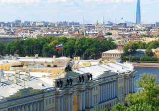 Ρωσία: Πώς παρακάμπτει τις κυρώσεις – Κατασκευάζει νέους εμπορικούς δρόμους στην Ασία