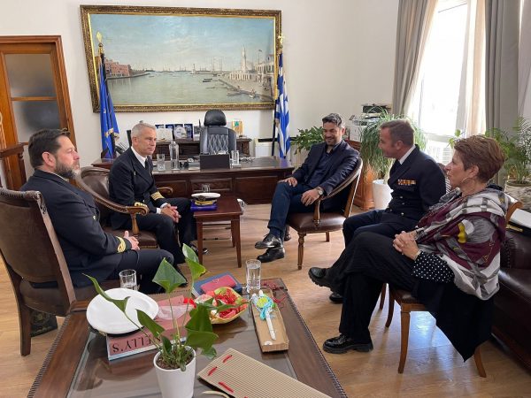 Κυβερνήτες ισπανικών πλοίων στον Δήμαρχο Χανίων, Παναγιώτη Σημανδηράκη