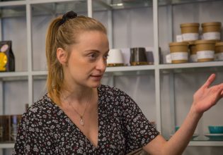 Λένα Δροσάκη: «Όλα όσα έκανα για το #metoo, τα έκανα για τον γιο μου»