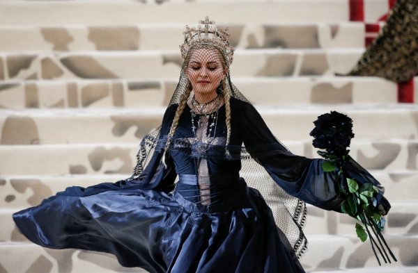 Madonna: Μάχη να απορριφθεί η αγωγή για την καθυστέρηση έναρξης της συναυλία της