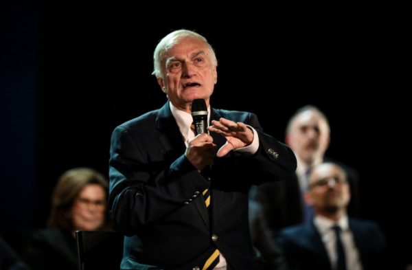 Βγήκε από την εντατική ο Μανώλης Μαυρομμάτης