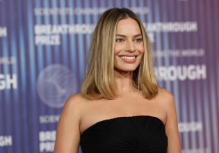 Η Μάργκοτ Ρόμπι «μιλά» στη νοηματική και γίνεται viral