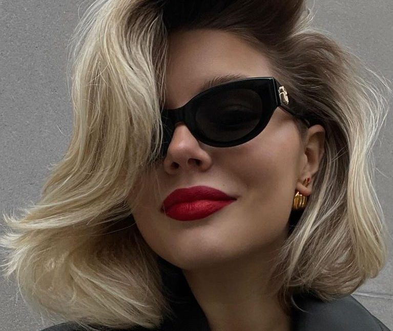 Το «mob bob» είναι το κούρεμα που θα σας χαρίσει έξτρα πόντους γοητείας