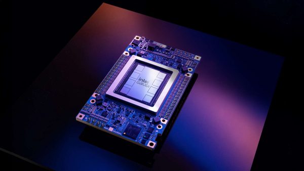 H Intel απαντά στην Nvidia με «καλύτερο» επεξεργαστή ΑΙ