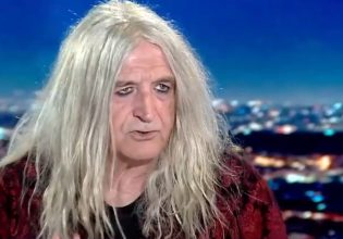 Εντάσεις και «αψιμαχίες» στην συνέντευξη του Νίκου Καρβέλα στο MEGA