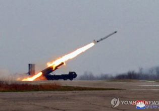 Βόρεια Κορέα: Νέες εκτοξεύσεις πυραύλων και για στρατηγικά όπλα