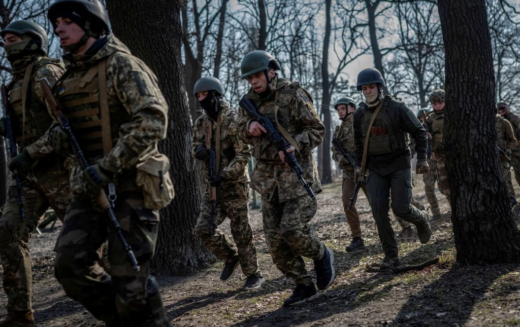 Πόλεμος στην Ουκρανία: Η Ρωσία στρατολογεί μετανάστες, λέει το Υπουργείο Άμυνας της Βρετανίας