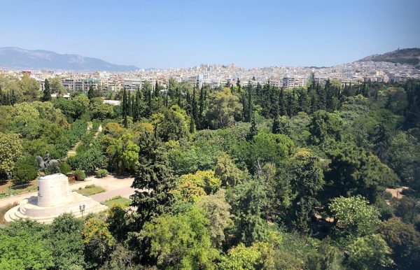 Πεδίον του Άρεως: Παρέμβαση του ΣΔΟΕ για τα παζάρια Πάσχα και Χριστουγέννων μετά τις καταγγελίες