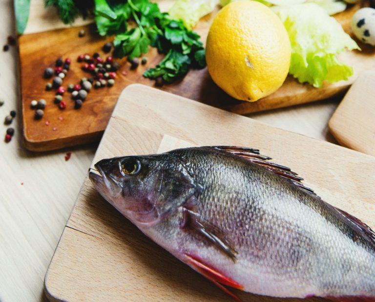 Πάσχα: Γιατί την Κυριακή των Βαΐων είθισται να τρώμε ψάρι