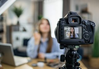 Influencers: Στο στόχαστρο της ΕΕ για παράνομα κέρδη – «Ξεσκονίζουν» και 20 Έλληνες