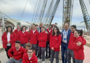 Με ελληνικό χρώμα η φλόγα ταξιδεύει για τη Γαλλία (pics)