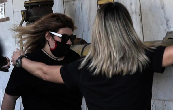 Δίκη για Ίριδα και Μαλένα: Ξέσπασε σε λυγμούς η αδερφή της Ρούλας Πισπιρίγκου – Τι κατέθεσε