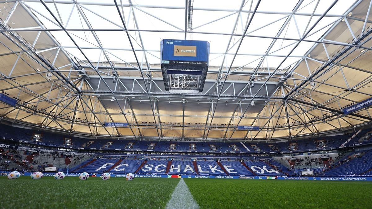 Πωλητήριο στη Veltins Arena για να γλυτώσει η Σάλκε!