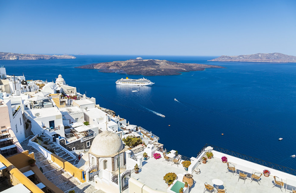 Πάσχα: Πόσο κοστίζουν τα ταξίδια στους δημοφιλείς προορισμούς σε Ελλάδα και εξωτερικό