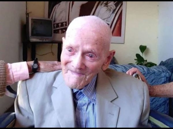 Πέθανε ο γηραιότερος άνδρας στον κόσμο – Σε ηλικία 114 ετών