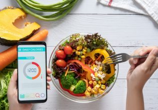 Πόσες θερμίδες επιβραδύνουν τη γήρανση;