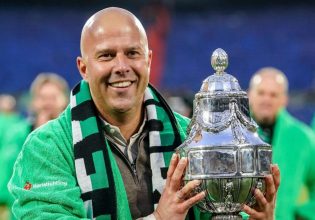 Οριστικό: Nέος προπονητής της Λίβερπουλ ο Άρνε Σλοτ (pic)