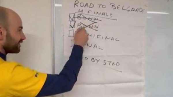 Το «σβήσ’ το» στον Σπανούλη και ο χαμός στα αποδυτήρια (vid)