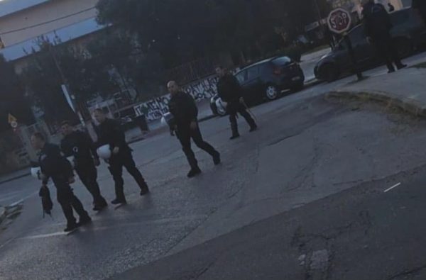 Κομοτηνή: Επέμβαση της Αστυνομίας σε κατάληψη αναρχικών στην παλιά νομική