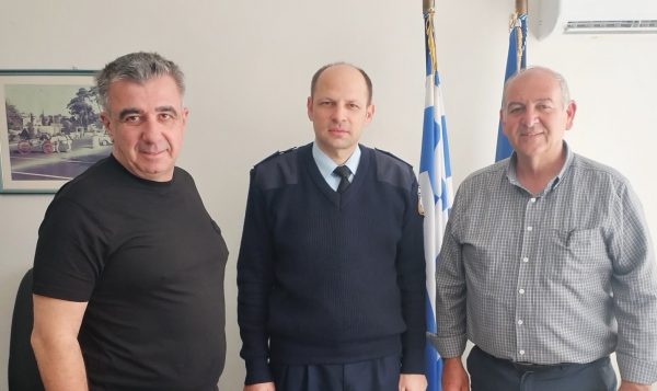 Συνεργασία Δήμου Διονύσου με την Τροχαία