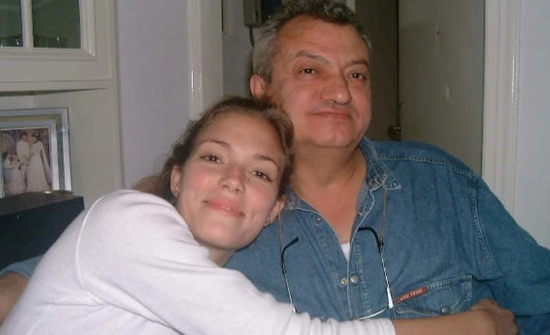 Βαρύ πένθος για τη Βίκυ Καγιά - Πέθανε ο πατέρας της