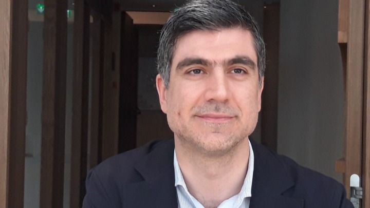 Γλαβίνας: Ο ΣΥΡΙΖΑ ακολουθεί μοντέλο real estate αντιπολίτευση